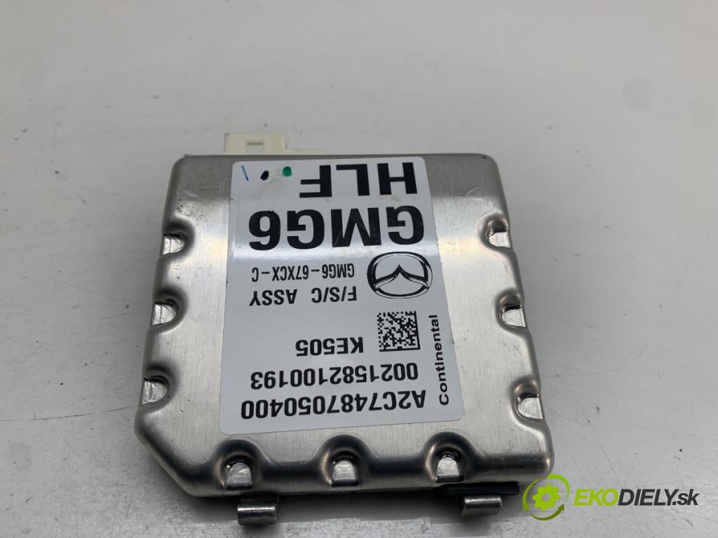 MAZDA 6 GJ Kombi 2016 141 kW 2.5 2488 KAMERA okna prednej GMG6-67XCX-C