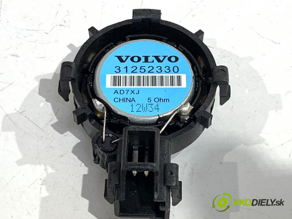 VOLVO V40 liftback 2012 84 kW D2 1560 reproduktory 30657445
