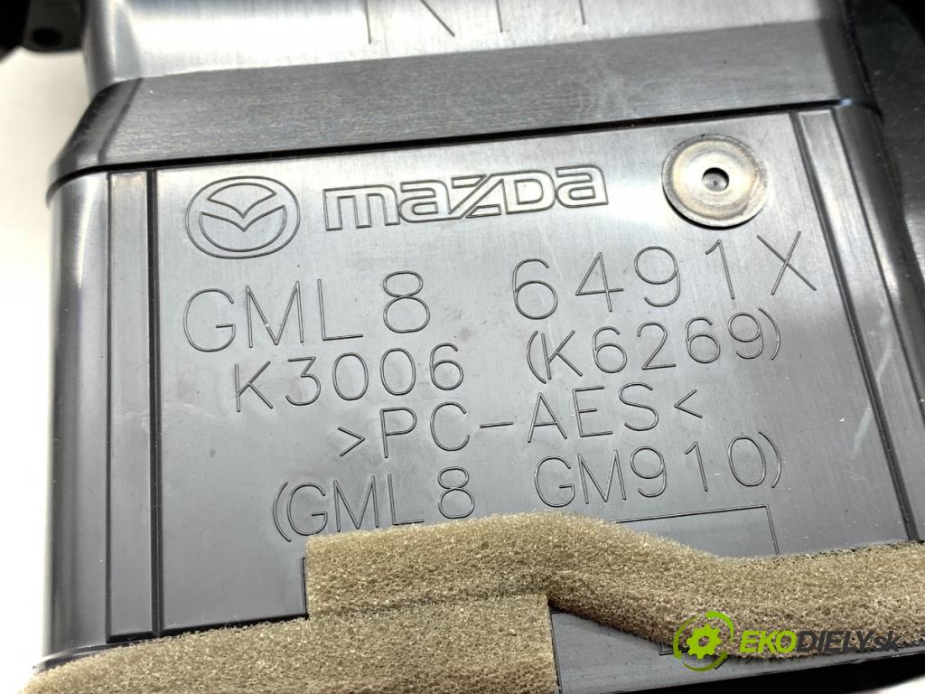 MAZDA 6 GJ Kombi 2016 141 kW 2.5 2488 Mriežky kúrenia predný GML86491X