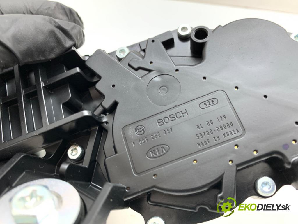 KIA SPORTAGE IV SUV 2016 97 kW 1.6 GDI 1591 motor stěračů zadní část 98700-D9000