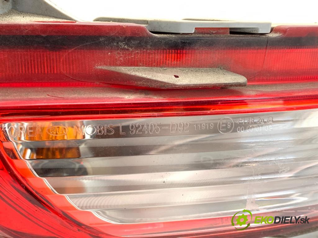 KIA SPORTAGE IV SUV 2016 97 kW 1.6 GDI 1591 Svetlo nárazníka ľavy zad 92405-D92