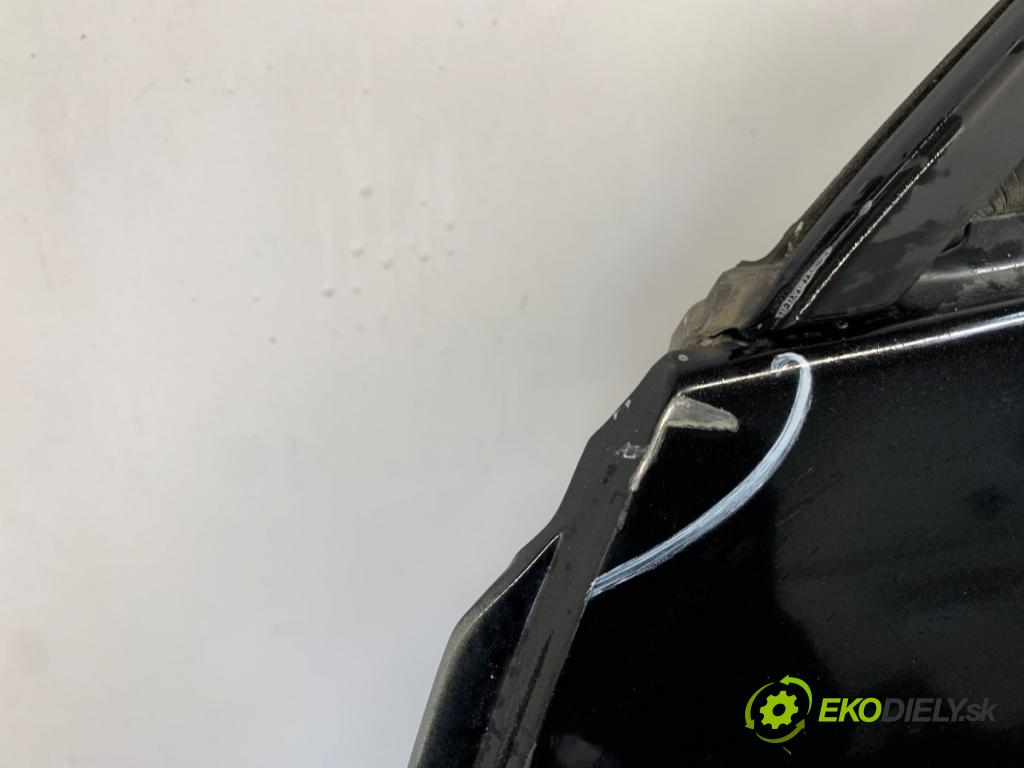 MERCEDES-BENZ W212 sedan 2016 245 kW E 400 4-matic (212.067) 2996 Dvere ľavy predný 197