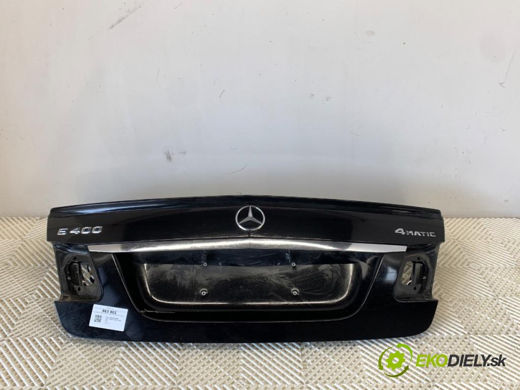 MERCEDES-BENZ W212 sedan 2016 245 kW E 400 4-matic (212.067) 2996 kapota zadní část 197 