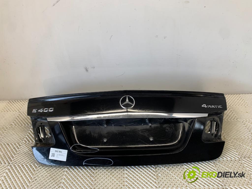 MERCEDES-BENZ W212 sedan 2016 245 kW E 400 4-matic (212.067) 2996 kapota zadní část 197