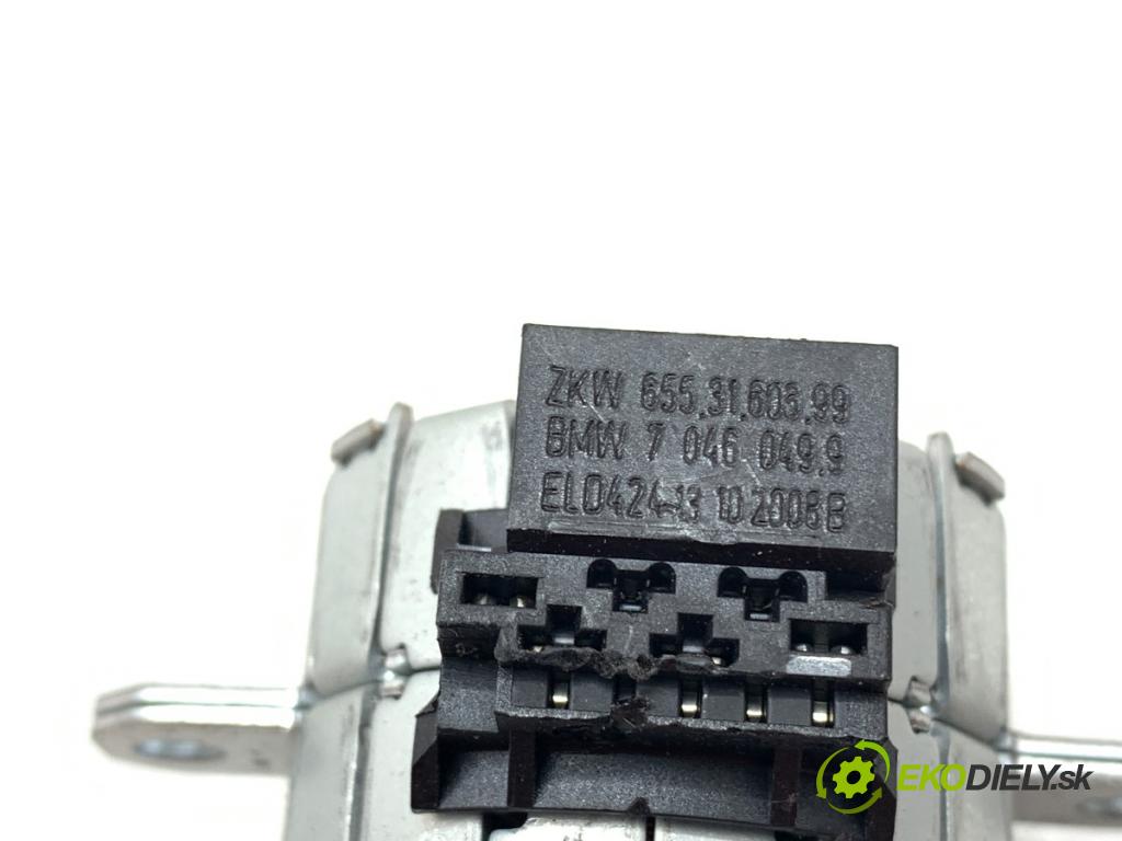 BMW F01 sedan 2010 240 kW 740 i, Li 2979 Motorček nastavenia svetla 7046049.9