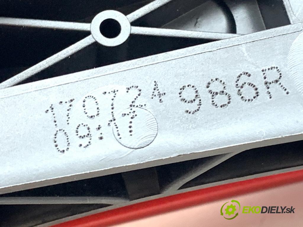 RENAULT CLIO V liftback 2024 74 kW 1.0 LPG (B7MT) 999 klika vnejší levý přední část 806079360R