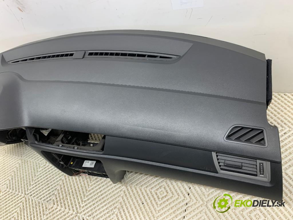 SKODA RAPID liftback 2013 77 kW 1.2 TSI 1197 Palubná doska VANKÚŠ: spolujazdca 5JB857343