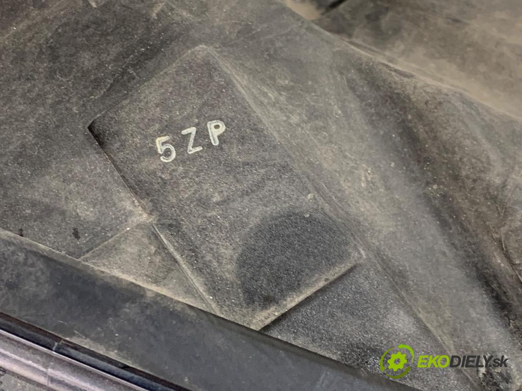MAZDA 6 GJ Kombi 2016 141 kW 2.5 2488 Svetlomet pravy predný