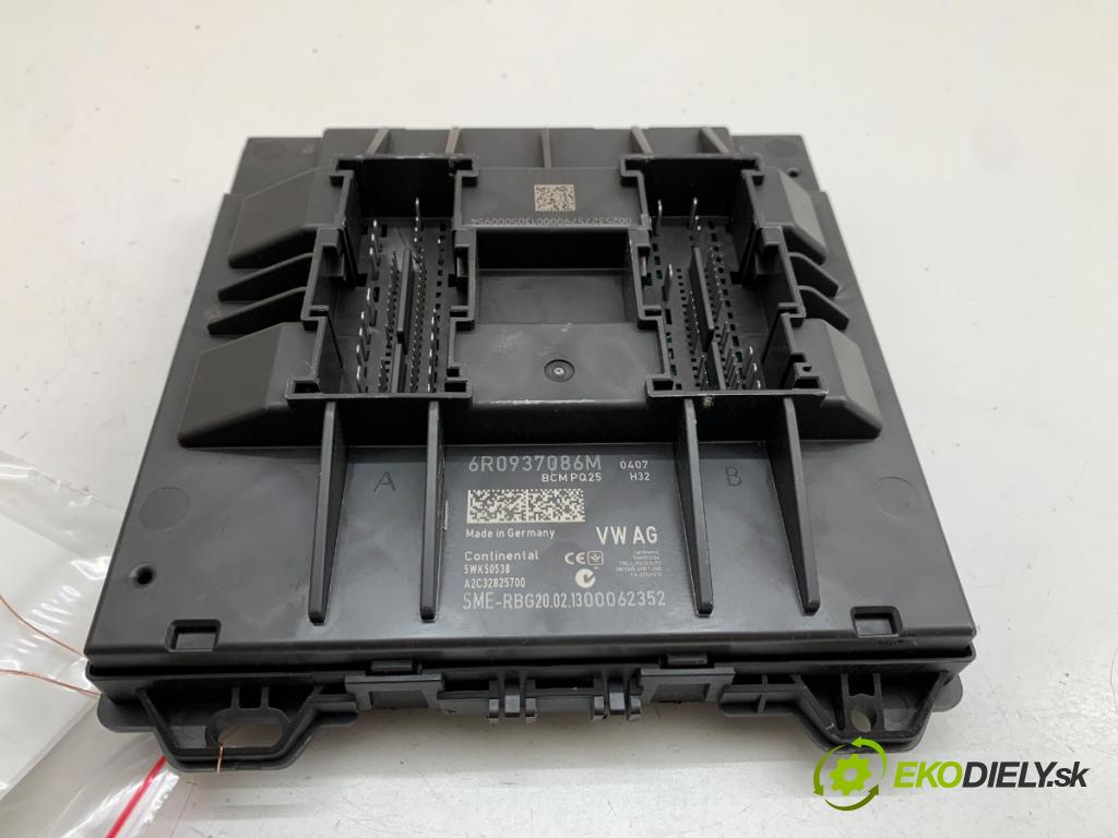 SKODA RAPID liftback 2013 77 kW 1.2 TSI 1197 Modul komfortu 6R0937086M (Modul komfortu)
