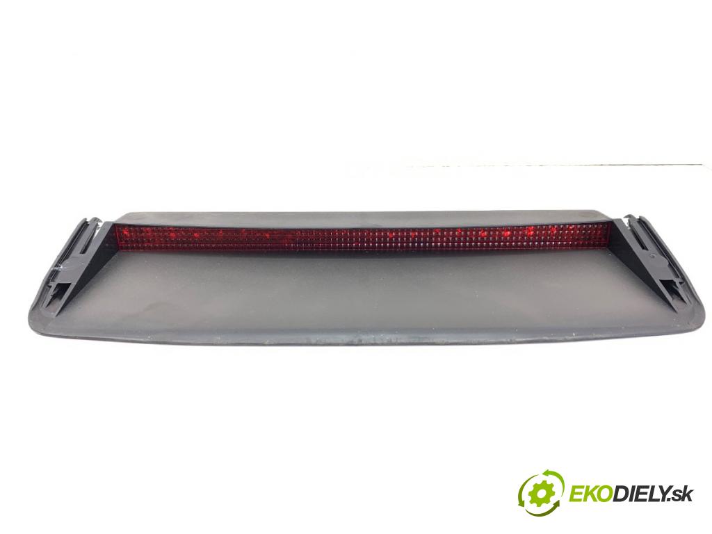 SKODA RAPID liftback 2013 77 kW 1.2 TSI 1197 Svetlo brzdových svetiel 5JH945097B
