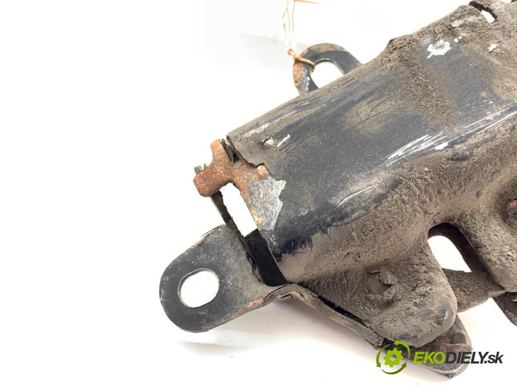 TOYOTA LAND CRUISER J12 samochód terenowy zamknięty 2005 120 kW 3.0 D-4D (KDJ120, KDJ125) 2982 zámok kapoty přední část