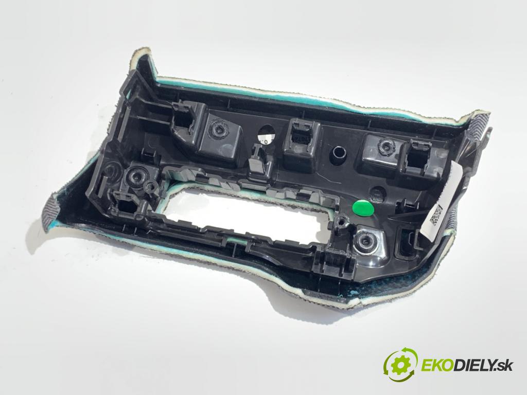 RENAULT CLIO V liftback 2024 74 kW 1.0 LPG (B7MT) 999 lišty kryt 682114244R (Lišta)