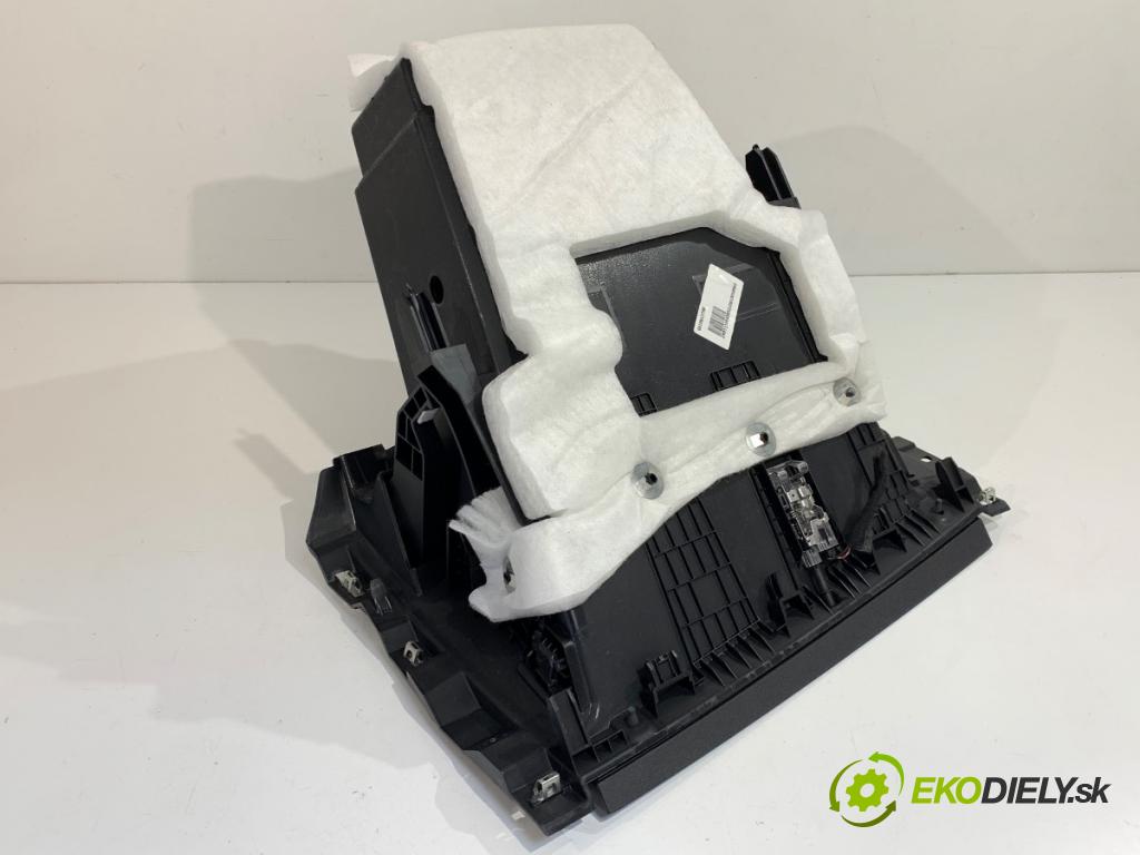 RENAULT CLIO V liftback 2024 74 kW 1.0 LPG (B7MT) 999 Priehradka, kastlík spolujazdca 681081375 (Priehradka (kastlík))