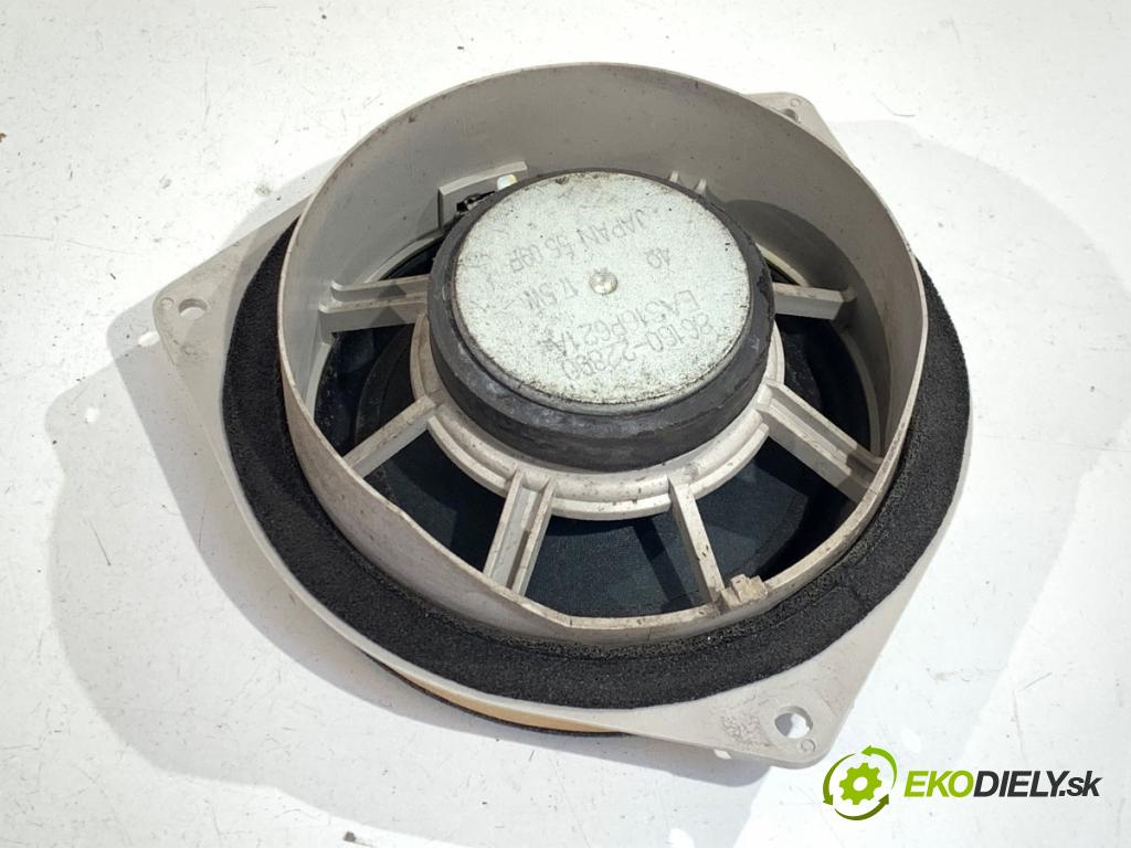 TOYOTA LAND CRUISER J12 samochód terenowy zamknięty 2005 120 kW 3.0 D-4D (KDJ120, KDJ125) 2982 reproduktory 86160-35190