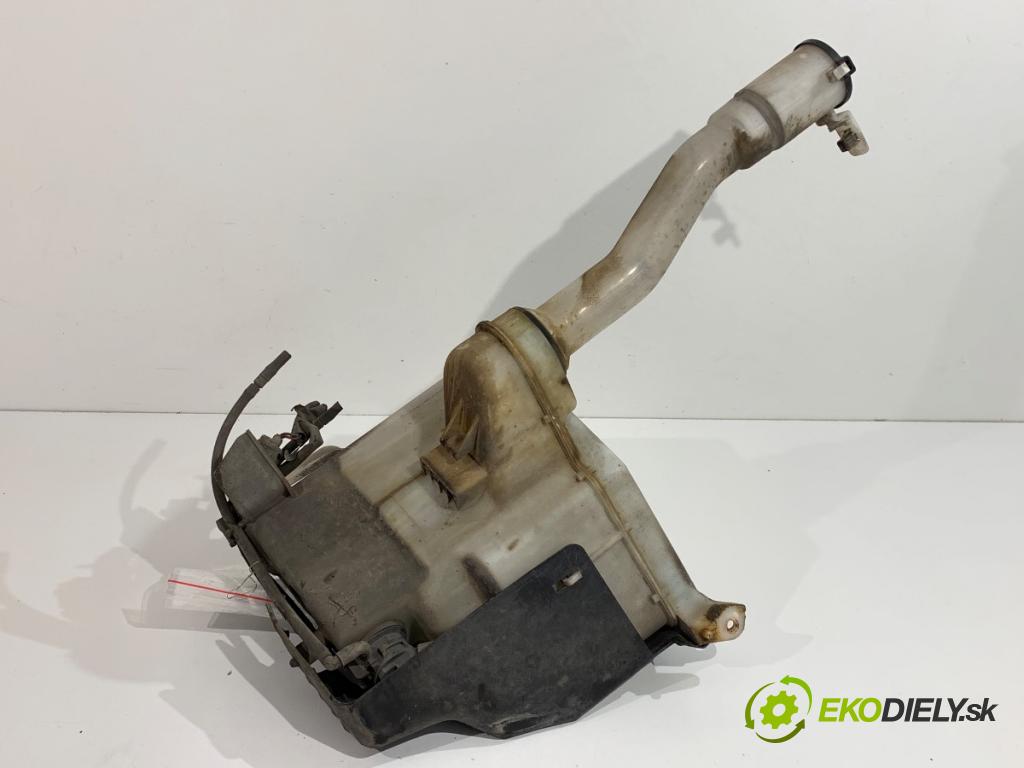 TOYOTA LAND CRUISER J12 samochód terenowy zamknięty 2005 120 kW 3.0 D-4D (KDJ120, KDJ125) 2982 nádržka ostřikovačů 860141-385
