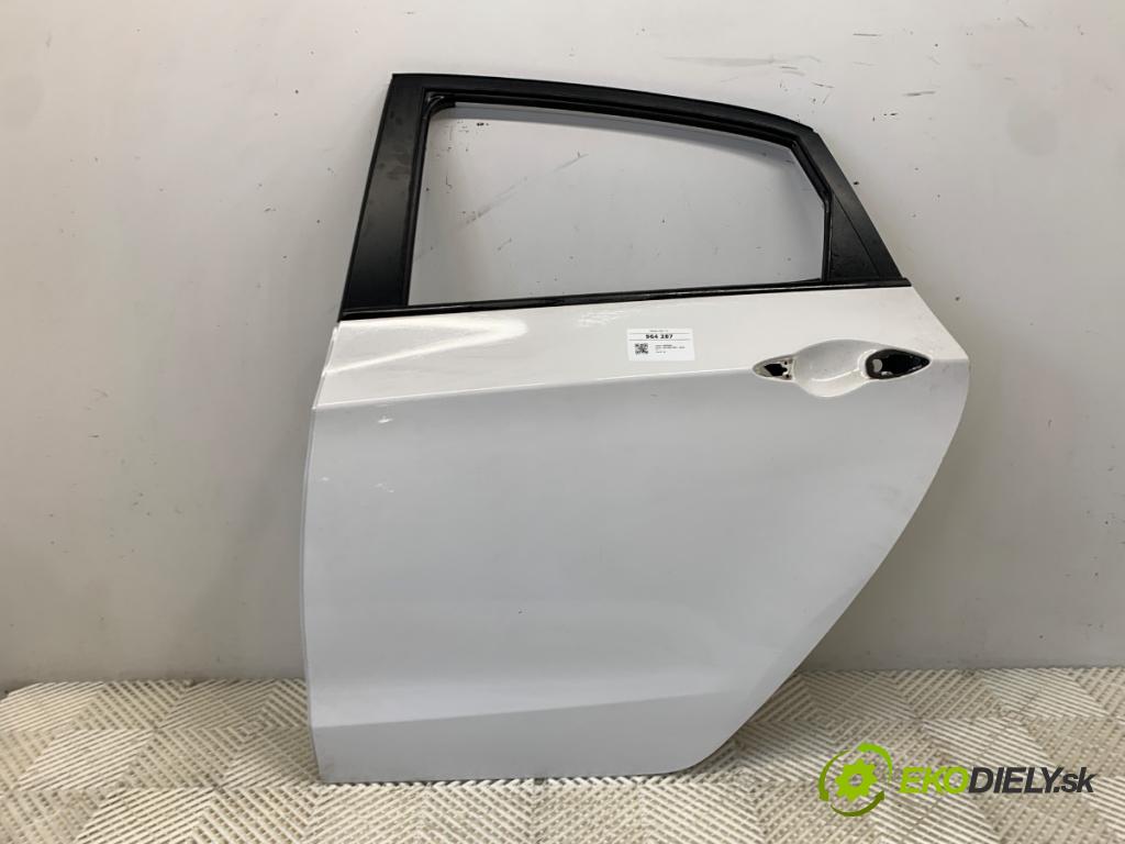 HYUNDAI i30 liftback 2012 73 kW 1.4 1396 dveře levý zadní část 