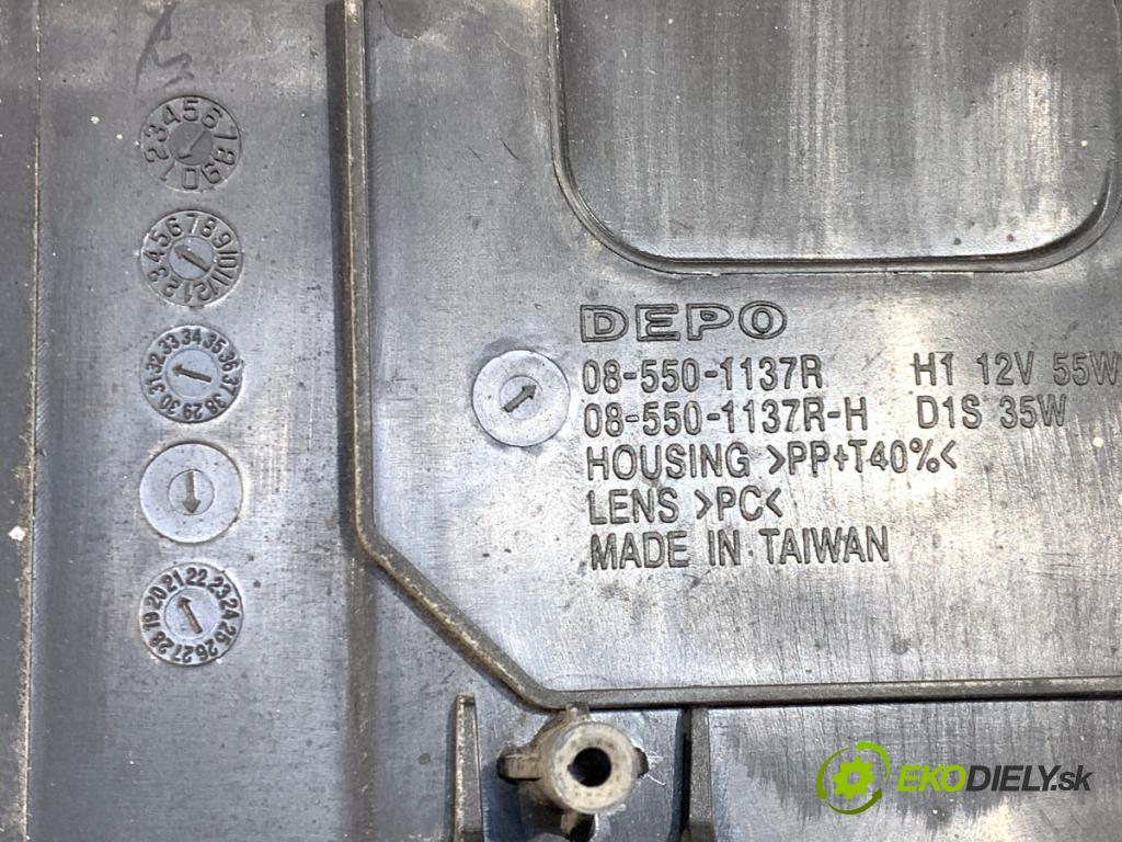 PEUGEOT 307 SW Kombi 2005 103 kW 2.0 16V 1997 světlomet pravý přední část 08-550-1137R