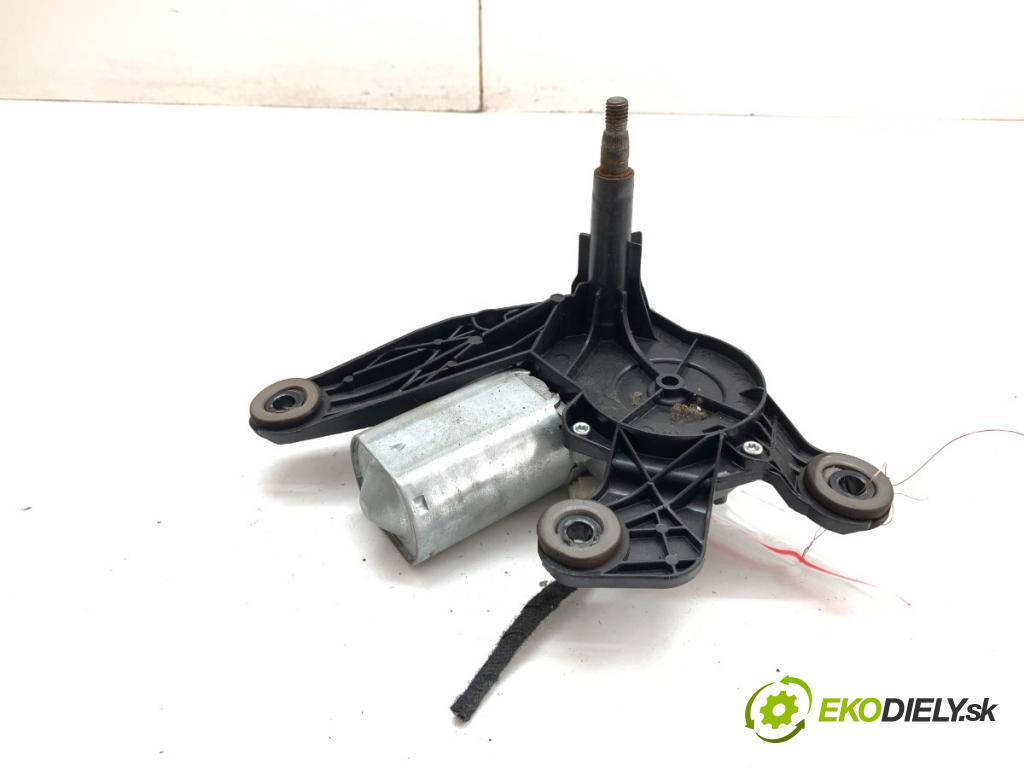 PEUGEOT 307 SW Kombi 2005 103 kW 2.0 16V 1997 motor stěračů zadní část 9640961380