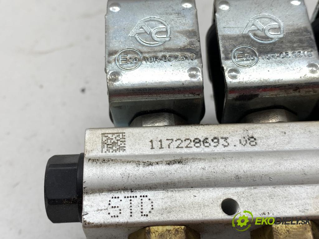 PEUGEOT 307 SW Kombi 2005 103 kW 2.0 16V 1997 vstrekovač LPG AC W01-4