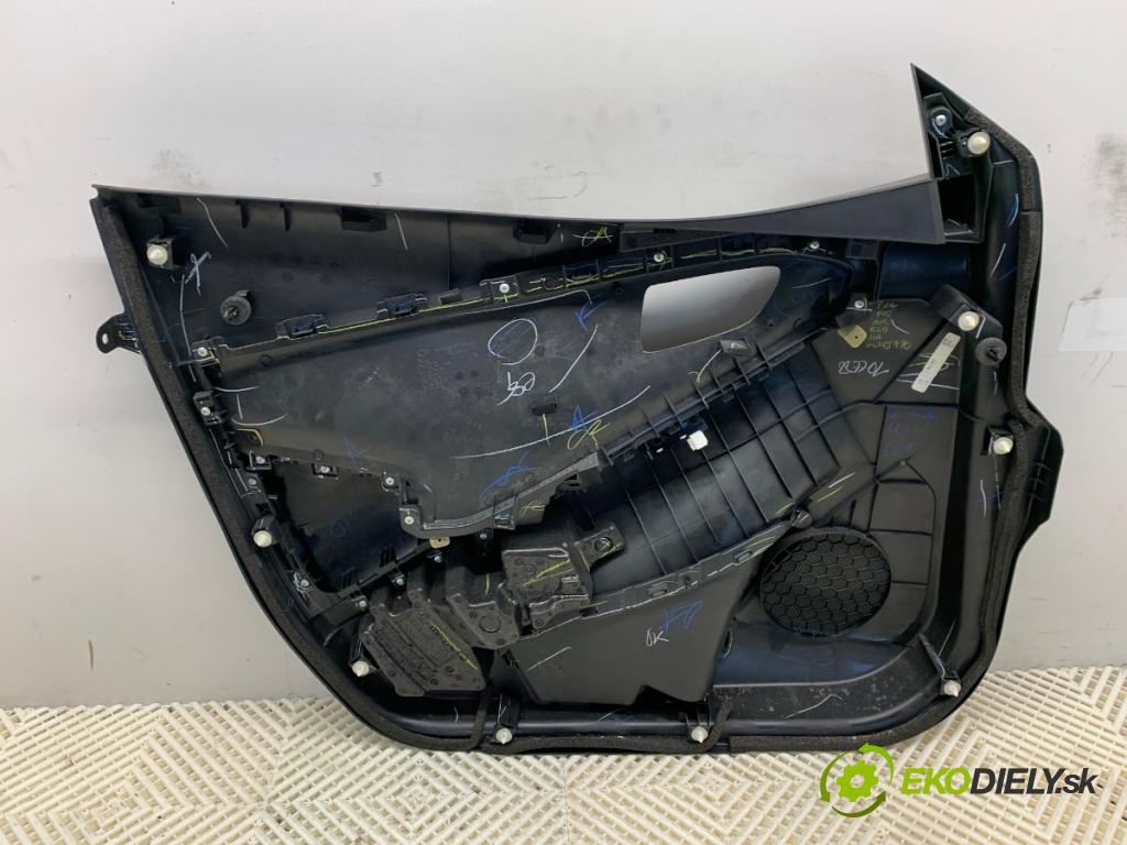 MAZDA 2 DL liftback 2018 66 kW 1.5 SKYACTIV-G 1496 ča dveře pravý přední část