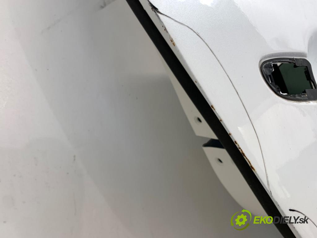 MAZDA 2 DL liftback 2018 66 kW 1.5 SKYACTIV-G 1496 Dvere pravy zad