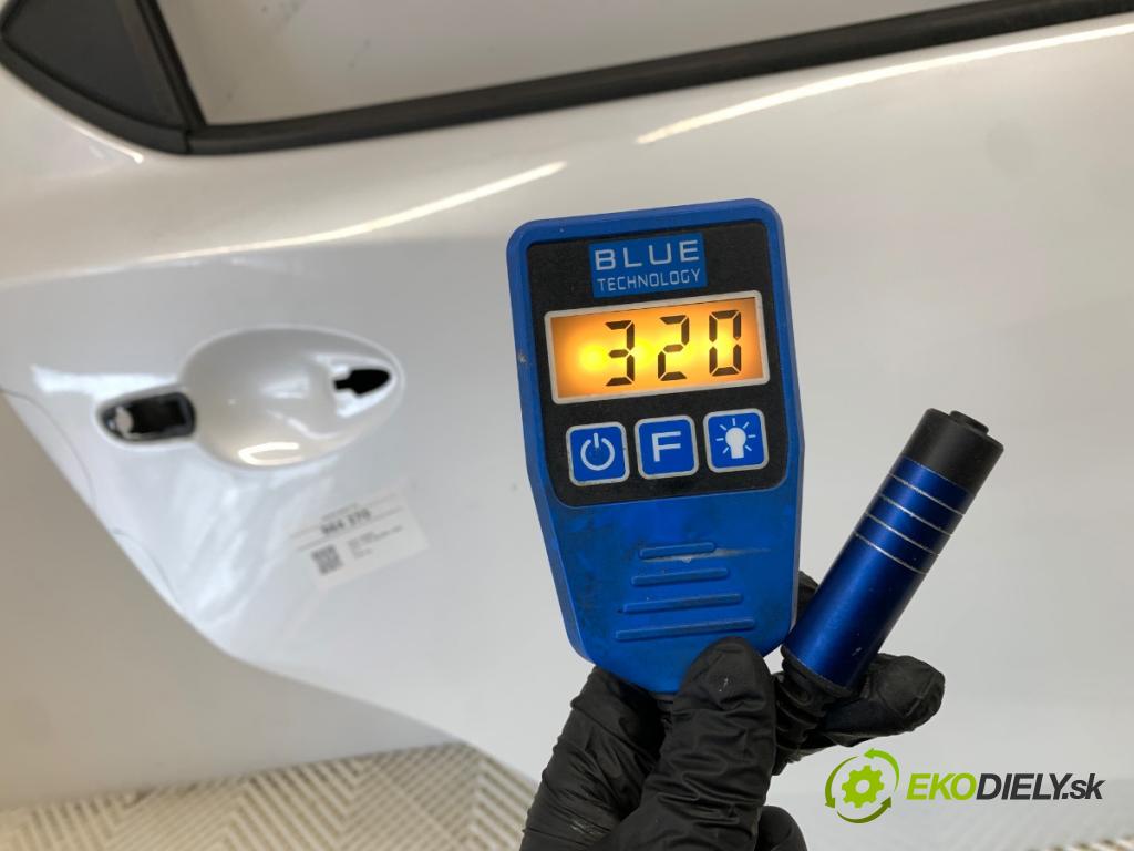 MAZDA 2 DL liftback 2018 66 kW 1.5 SKYACTIV-G 1496 Dvere pravy zad