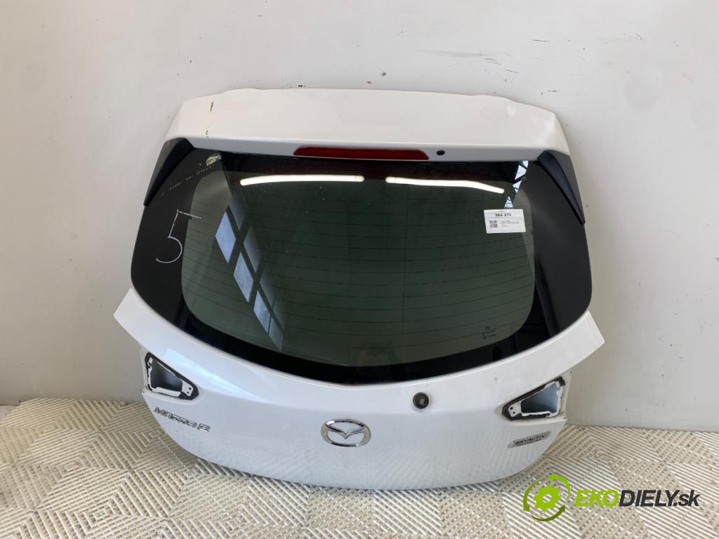 MAZDA 2 DL liftback 2018 66 kW 1.5 SKYACTIV-G 1496 kapota zadní část 
