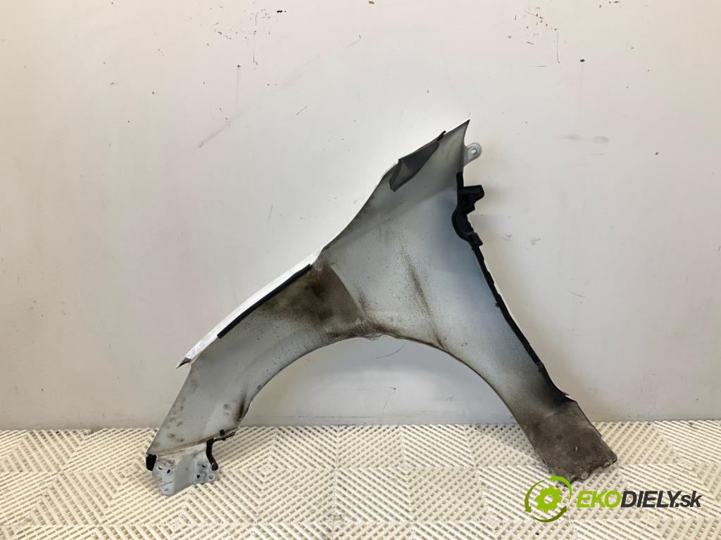 MAZDA 2 DL liftback 2018 66 kW 1.5 SKYACTIV-G 1496 blatník pravý přední část