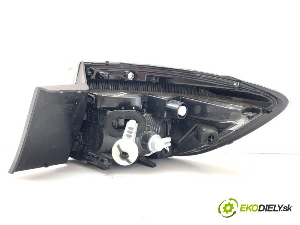 RENAULT CLIO V liftback 2024 74 kW 1.0 LPG (B7MT) 999 Svetlo ľavy zad 265551550R