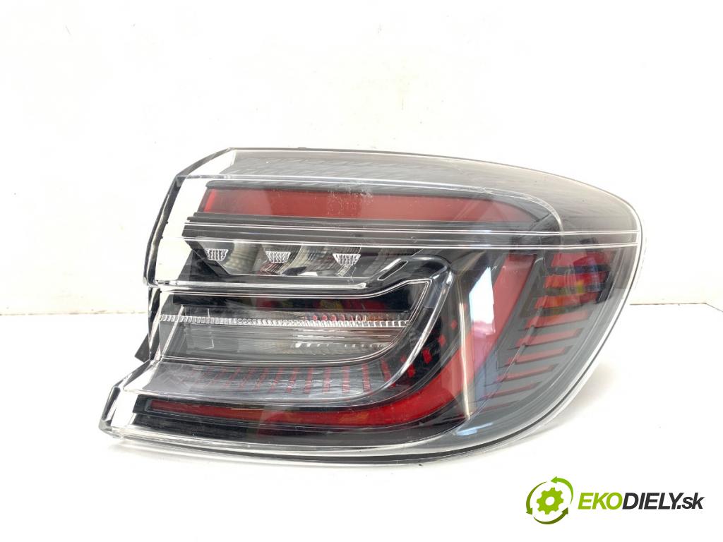 RENAULT CLIO V liftback 2024 74 kW 1.0 LPG (B7MT) 999 Svetlo pravy zad 265505405R