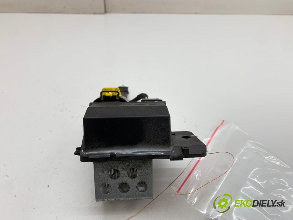 RENAULT CLIO V liftback 2024 74 kW 1.0 LPG (B7MT) 999 Modul ventilátora 255503792R