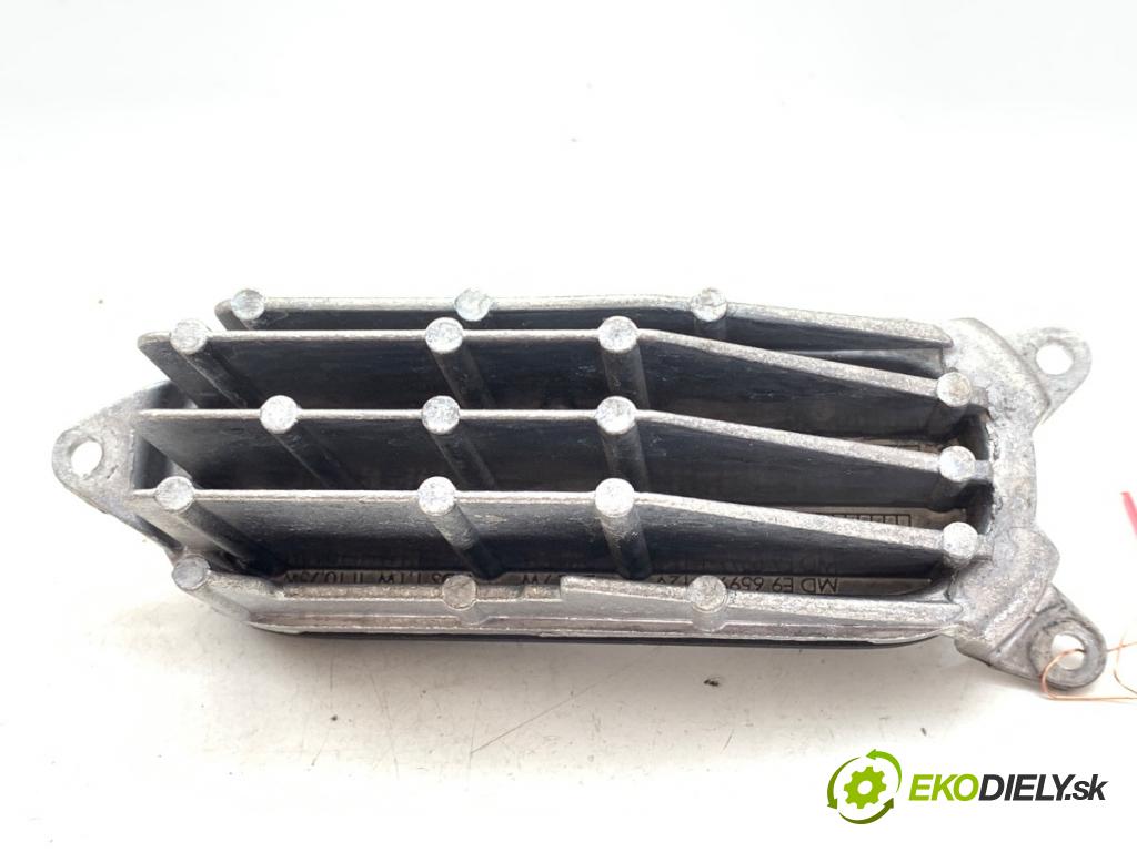 RENAULT CLIO V liftback 2024 74 kW 1.0 LPG (B7MT) 999 Modul LED MK10810653