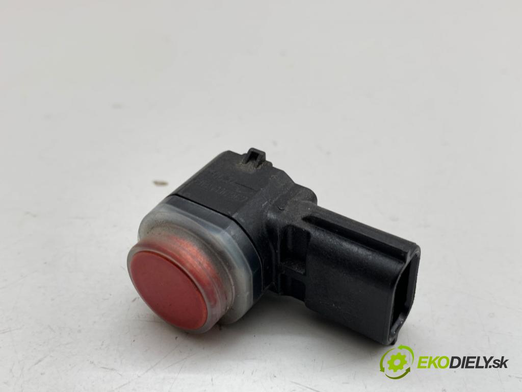 RENAULT CLIO V liftback 2024 74 kW 1.0 LPG (B7MT) 999 snímač PDC 284423387R
