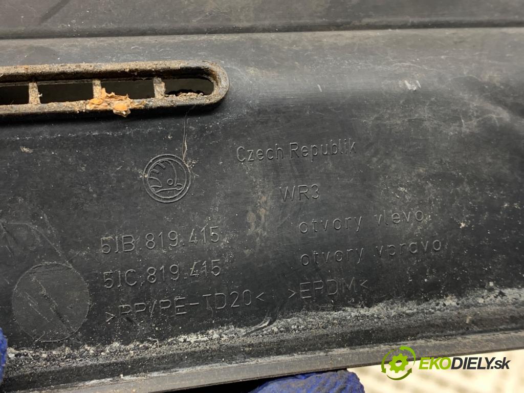 SKODA RAPID liftback 2013 77 kW 1.2 TSI 1197 Torpédo, plast pod čelné okno 51B819445 (Torpédo (plast pod čelným sklom))