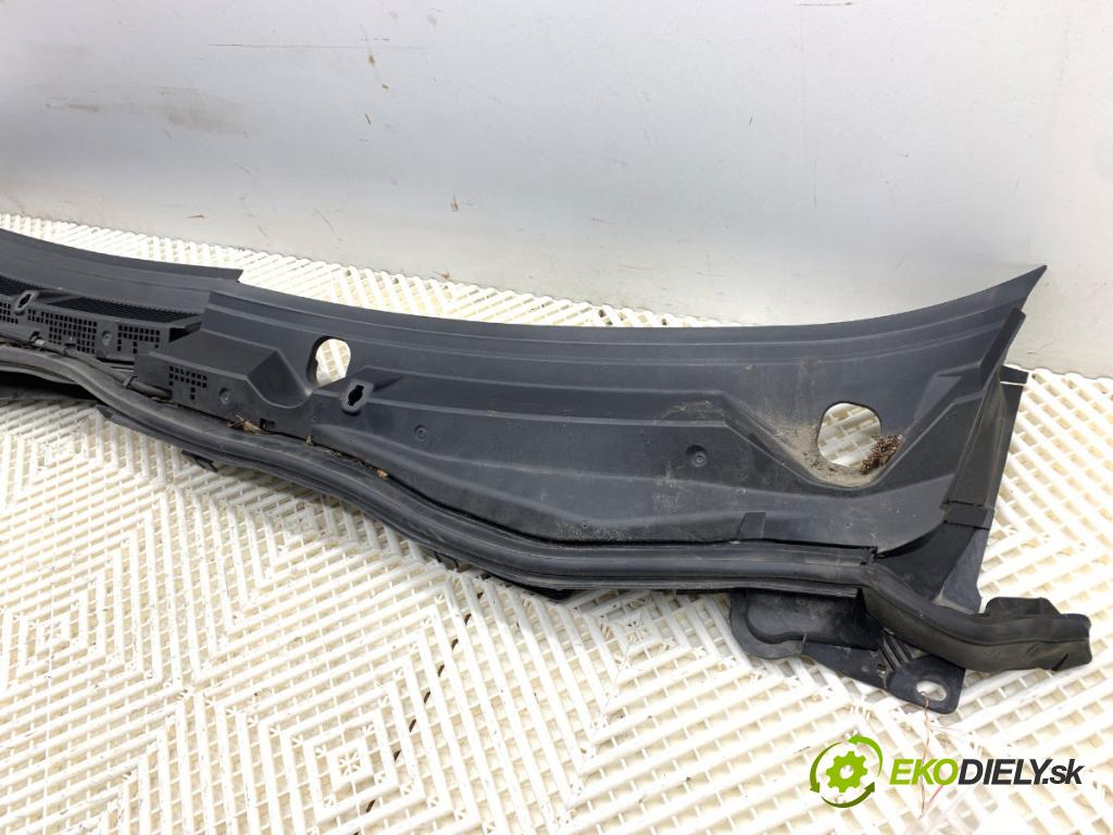 MAZDA 6 GJ Kombi 2016 141 kW 2.5 2488 Torpédo, plast pod čelné okno  (Torpédo (plast pod čelným sklom))