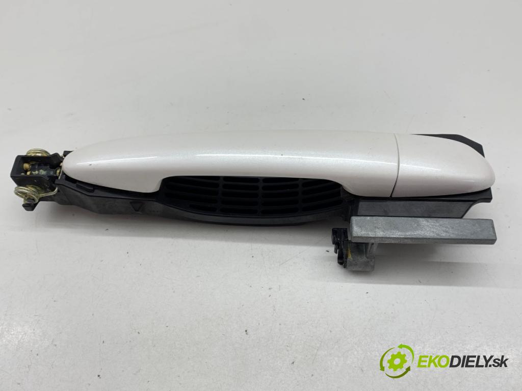 MAZDA 2 DL liftback 2018 66 kW 1.5 SKYACTIV-G 1496 klika vnejší pravý přední část 