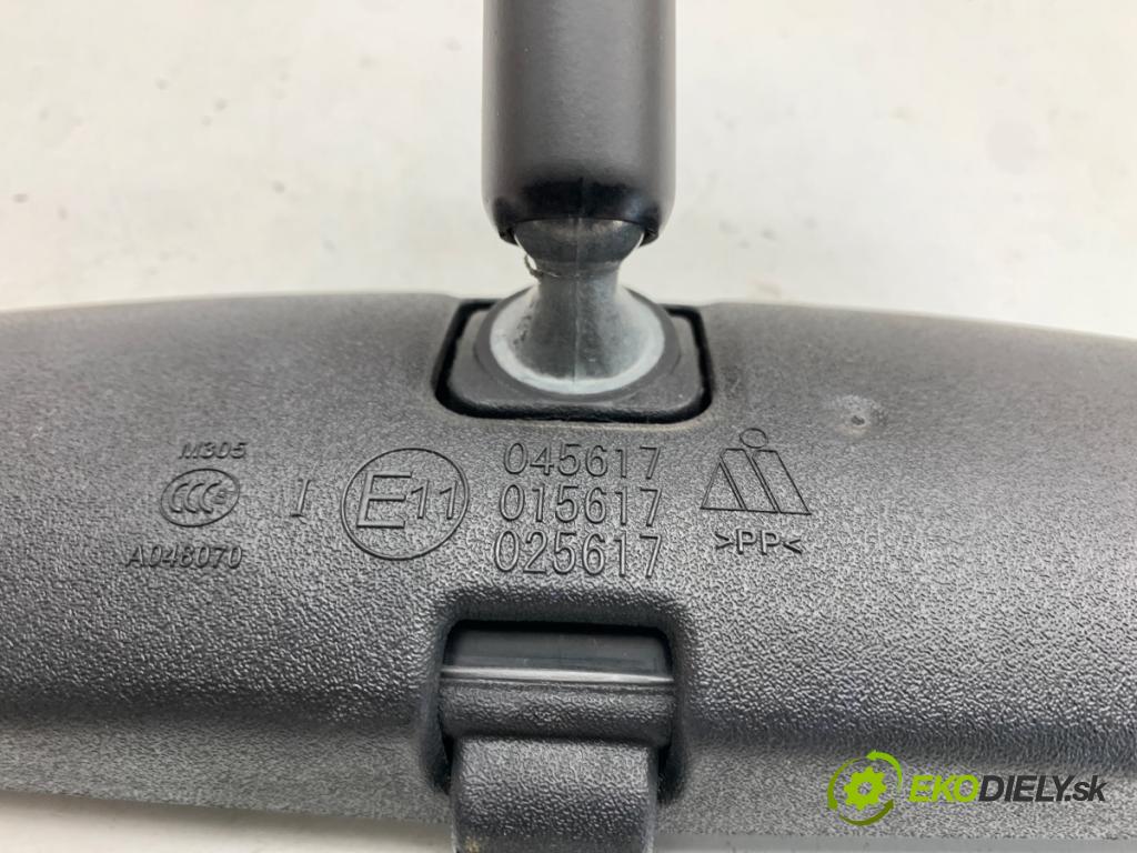 MAZDA 2 DL liftback 2018 66 kW 1.5 SKYACTIV-G 1496 zpětné zrcátko vnitřní  (Vnitřní zpětné zrcátko)