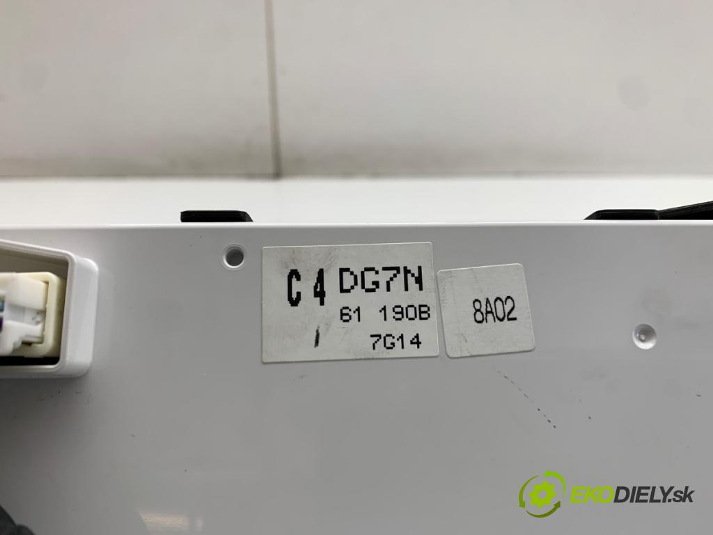 MAZDA 2 DL liftback 2018 66 kW 1.5 SKYACTIV-G 1496 Panel ovládaní topení  (Páčky pod volantem)
