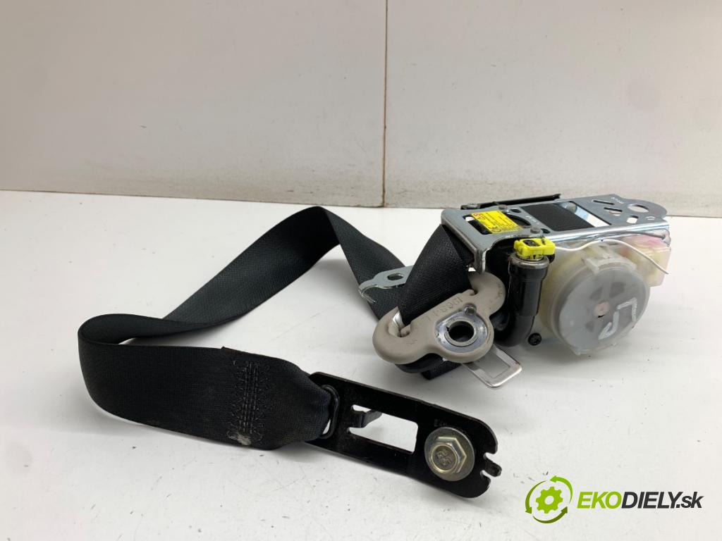 MAZDA 2 DL liftback 2018 66 kW 1.5 SKYACTIV-G 1496 držák bezpečnost levý přední část