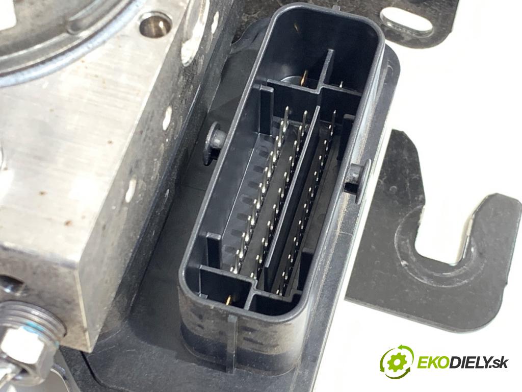 RENAULT CLIO V liftback 2024 74 kW 1.0 LPG (B7MT) 999 Pumpa ABS 476601495R (Pumpa ABS)