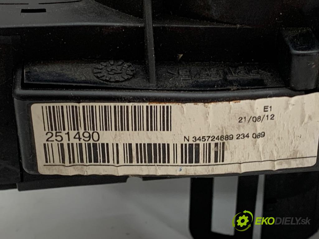 PEUGEOT 307 SW Kombi 2005 66 kW 2.0 HDI 90 1997 Prepínač kombinovaný  (Prepínacie páčky pod volantom)