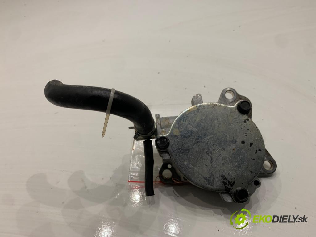 SUZUKI SX4 liftback 2019 103 kW 1.4 T (AKK 414) 1373 pumpa vakuová