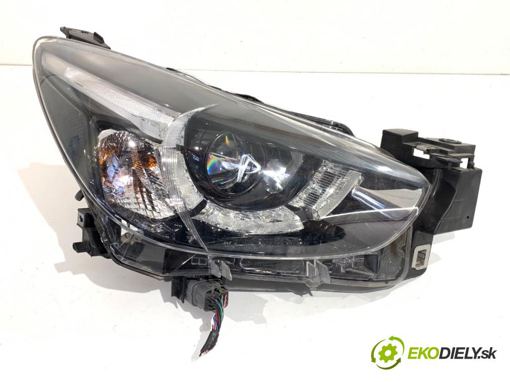 MAZDA 2 DL liftback 2018 66 kW 1.5 SKYACTIV-G 1496 světlomet pravý přední část ÚPLNÝ LED 