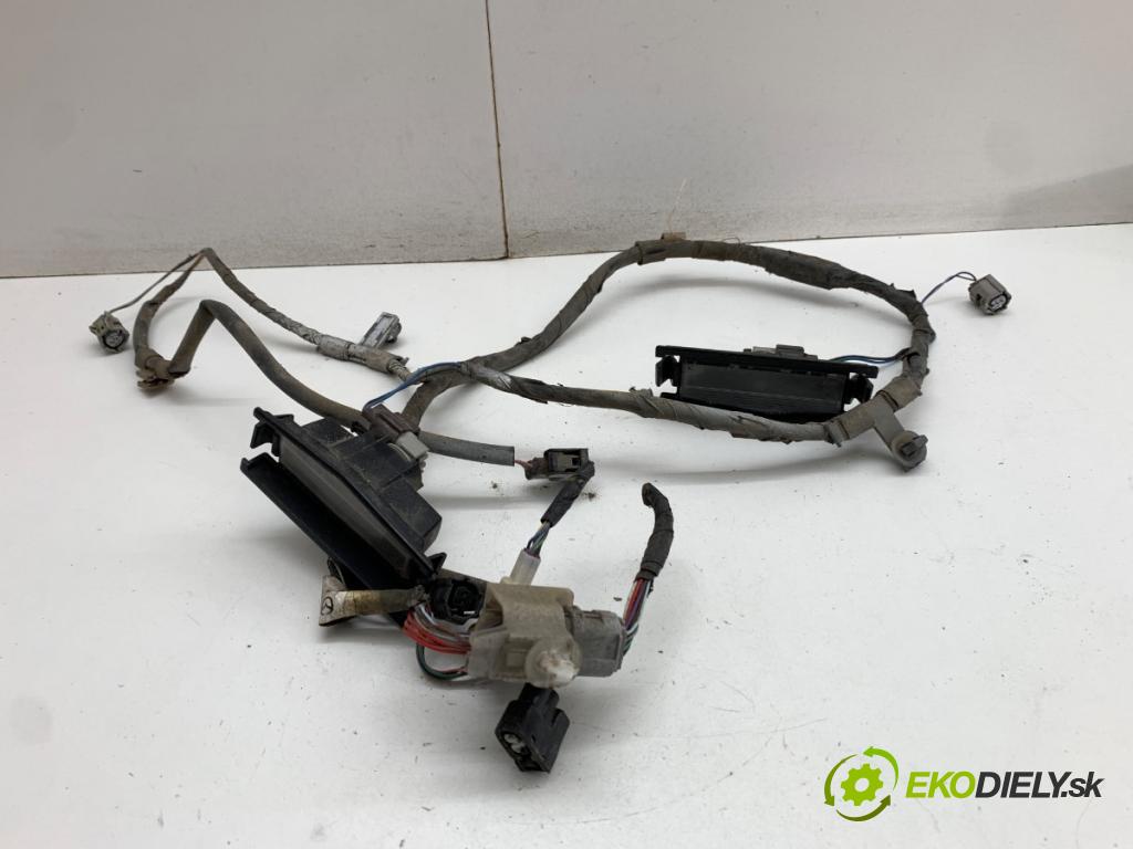 MAZDA 2 DL liftback 2018 66 kW 1.5 SKYACTIV-G 1496 káblovačka PDC zadní část DG7T67SH0