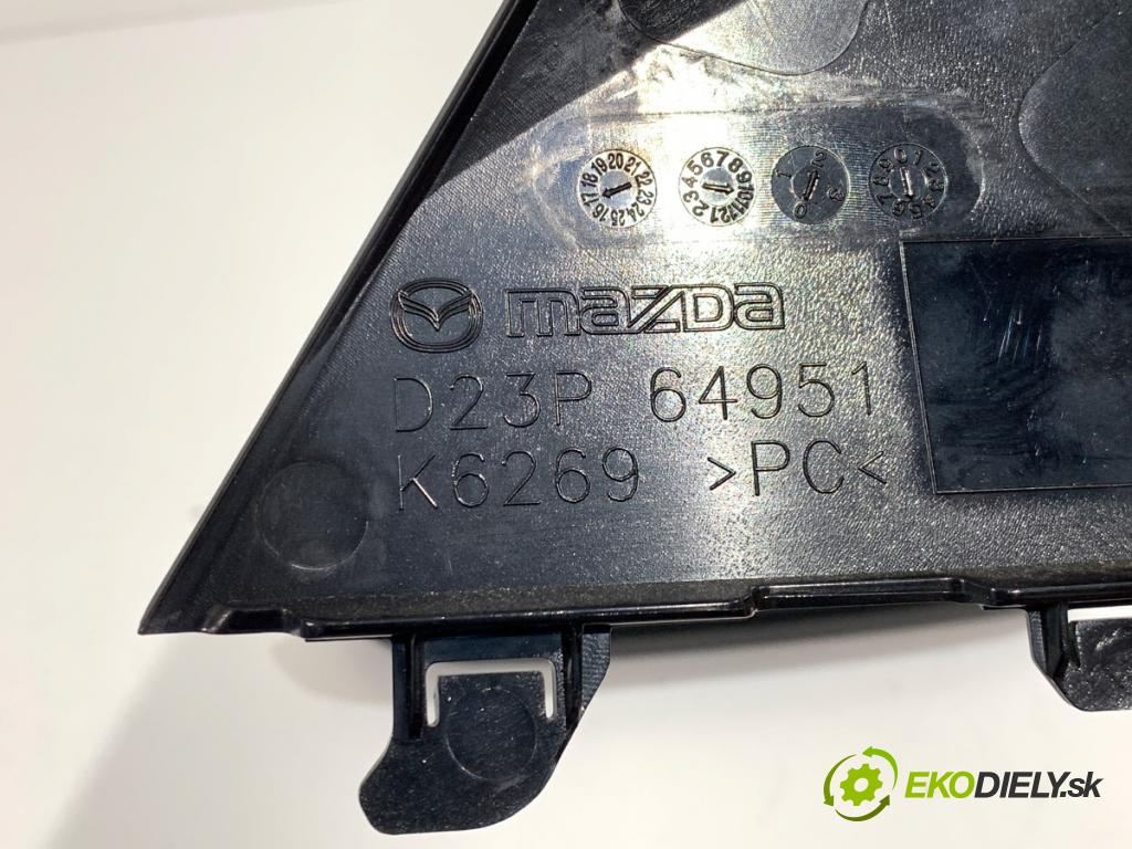 MAZDA 2 DL liftback 2018 66 kW 1.5 SKYACTIV-G 1496 lišty kryt DG7R55211 D23P64951 (Lišta)