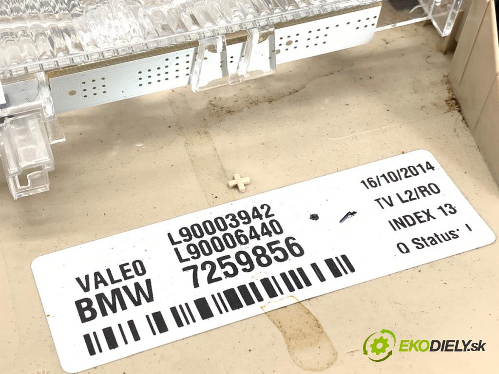 BMW F30 sedan 2015 225 kW 335 i xDrive 2979 Svetlo brzdových svetiel 7259856