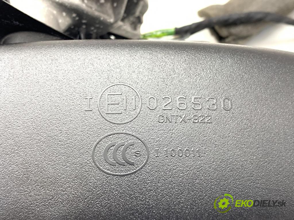 MERCEDES-BENZ W212 sedan 2016 245 kW E 400 4-matic (212.067) 2996 Spätné zrkadlo vnútorné 2048104217 (Spätné zrkadlo vnútorné)