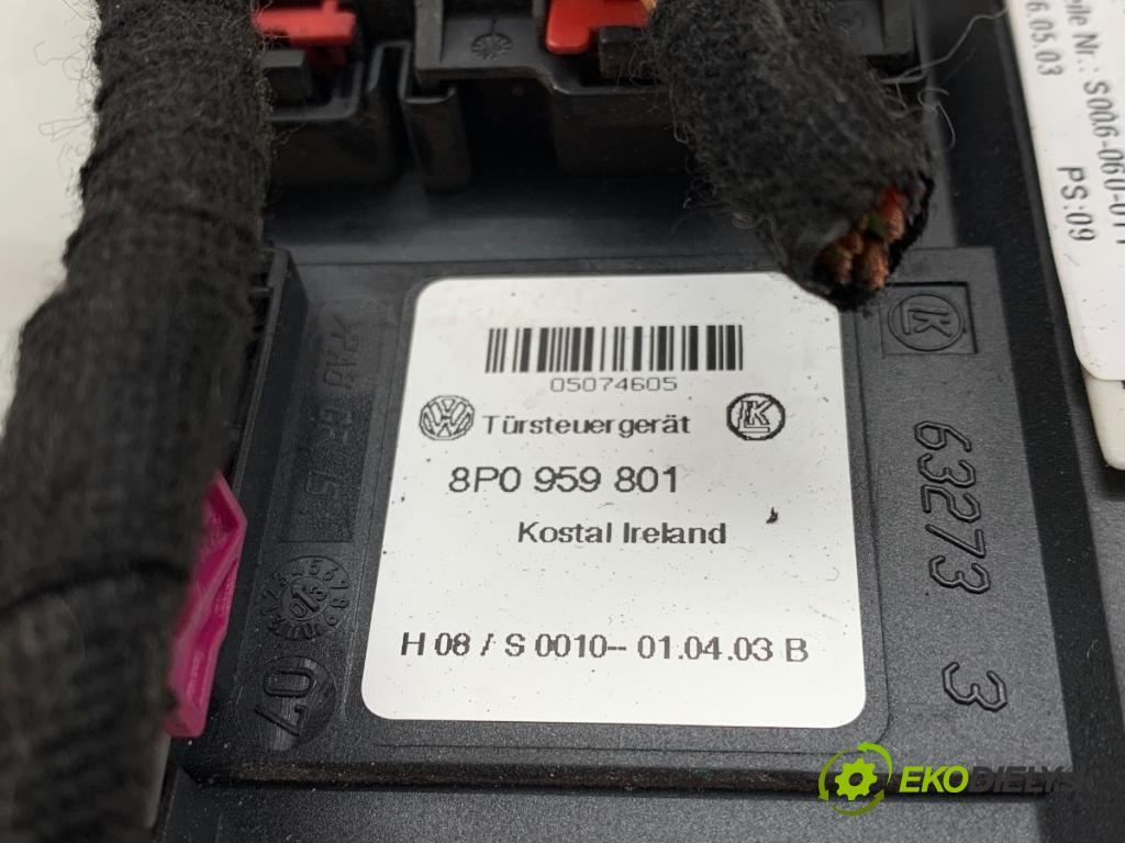 AUDI A3 8P liftback 2003 103 kW 2.0 TDI 1968 motor sťahovaní okna levý přední část 8P0959801