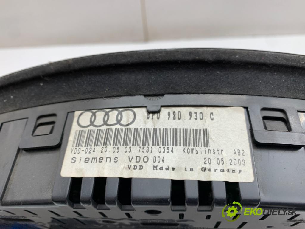 AUDI A3 8P liftback 2003 103 kW 2.0 TDI 1968 prístrojovka 8P0920930C (Přístrojová deska)