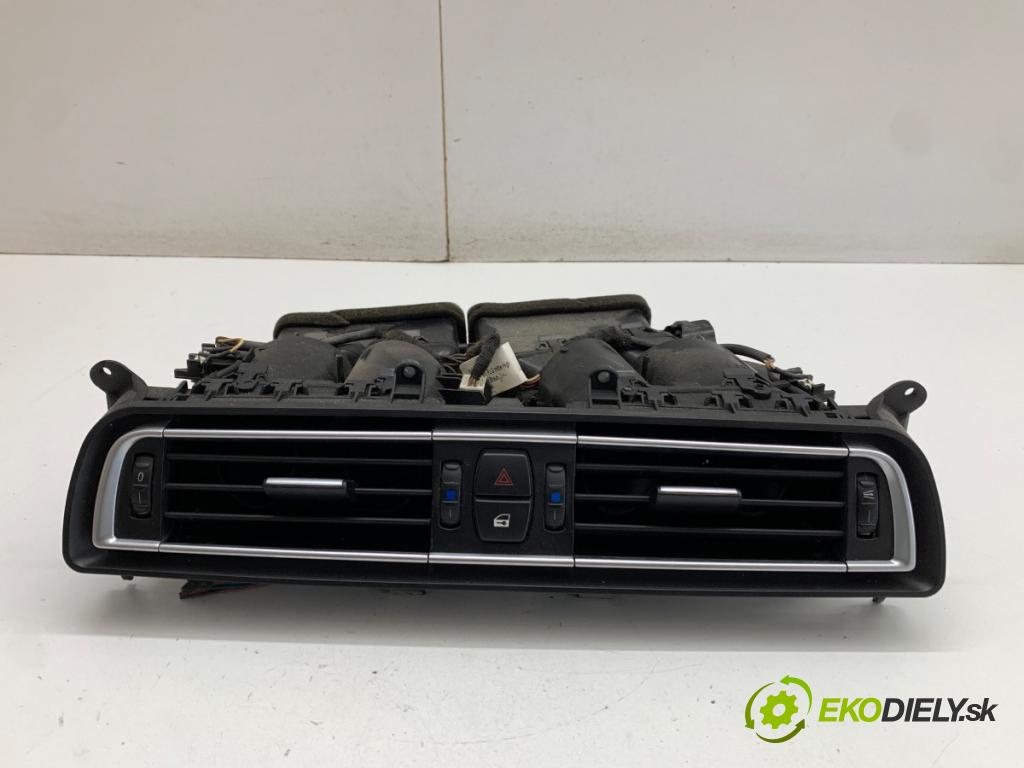 BMW F01 sedan 2010 240 kW 740 i, Li 2979 mří topení přední část střední 9115859